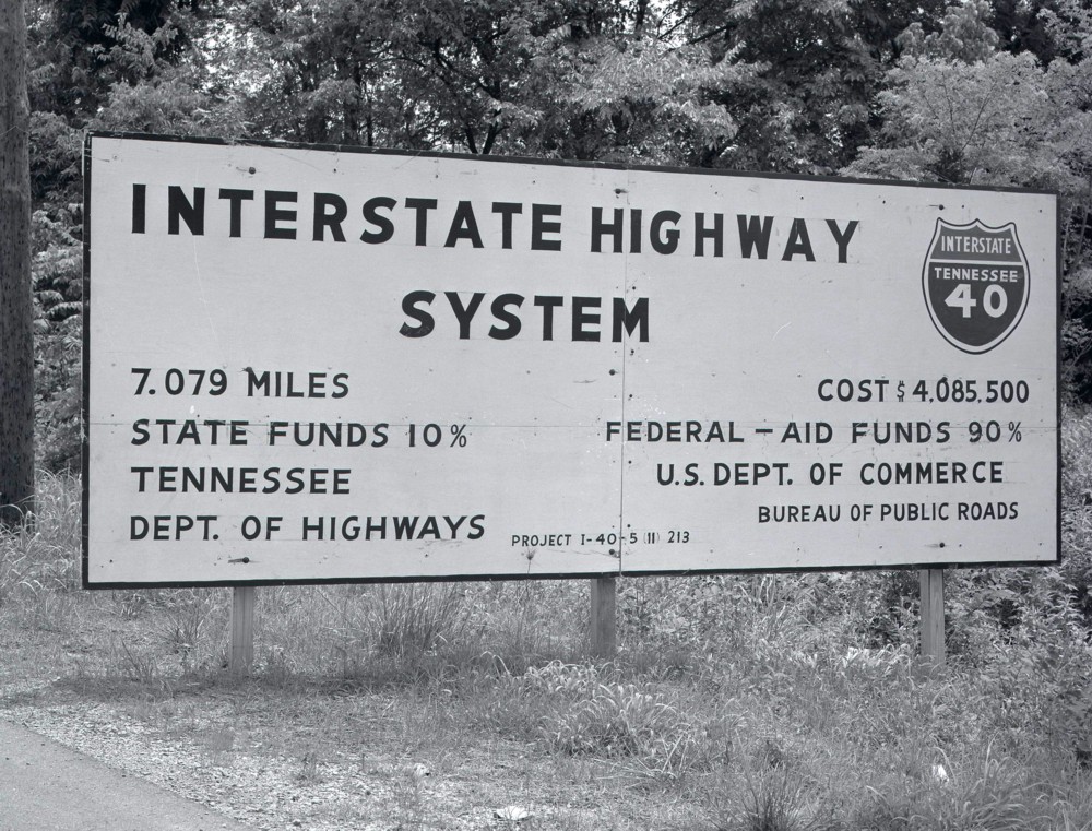 interstatesign.jpg