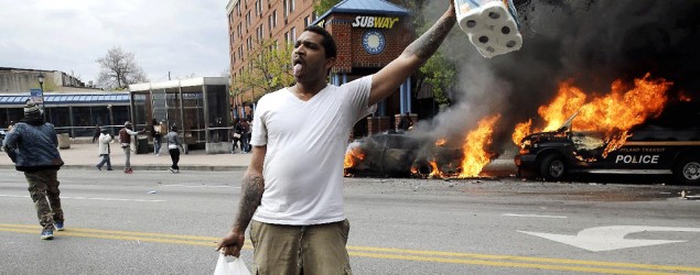 Baltimore-riot2ipad_635x250_1430172019.gif.jpg