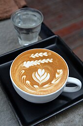 170px-Latte_at_Doppio_Ristretto_Chiang_Mai_01.jpg