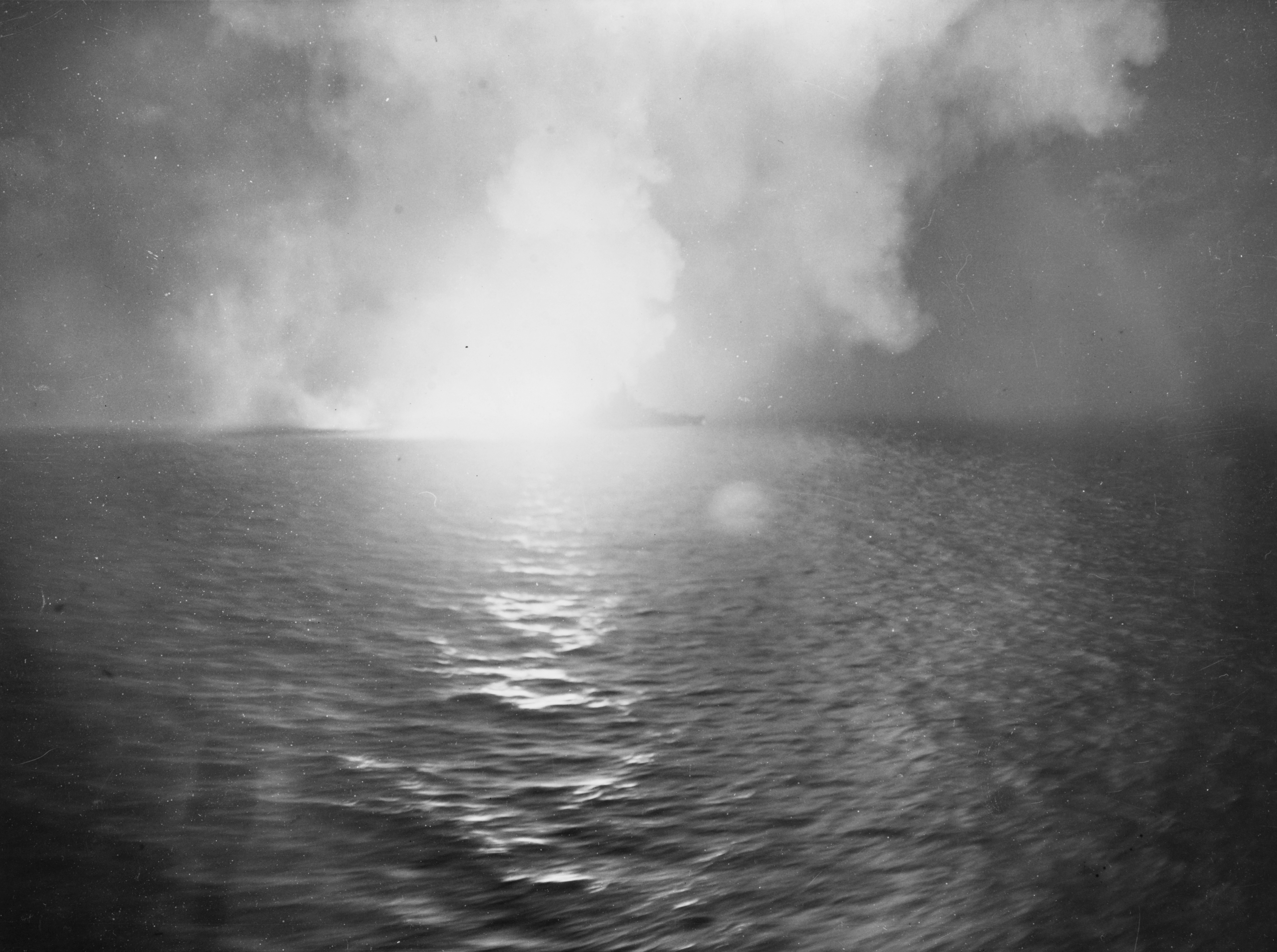 USS_West_Virginia_%28BB-48%29_firing_during_the_Battle_of_Surigao_Strait_in_October_1944.jpg