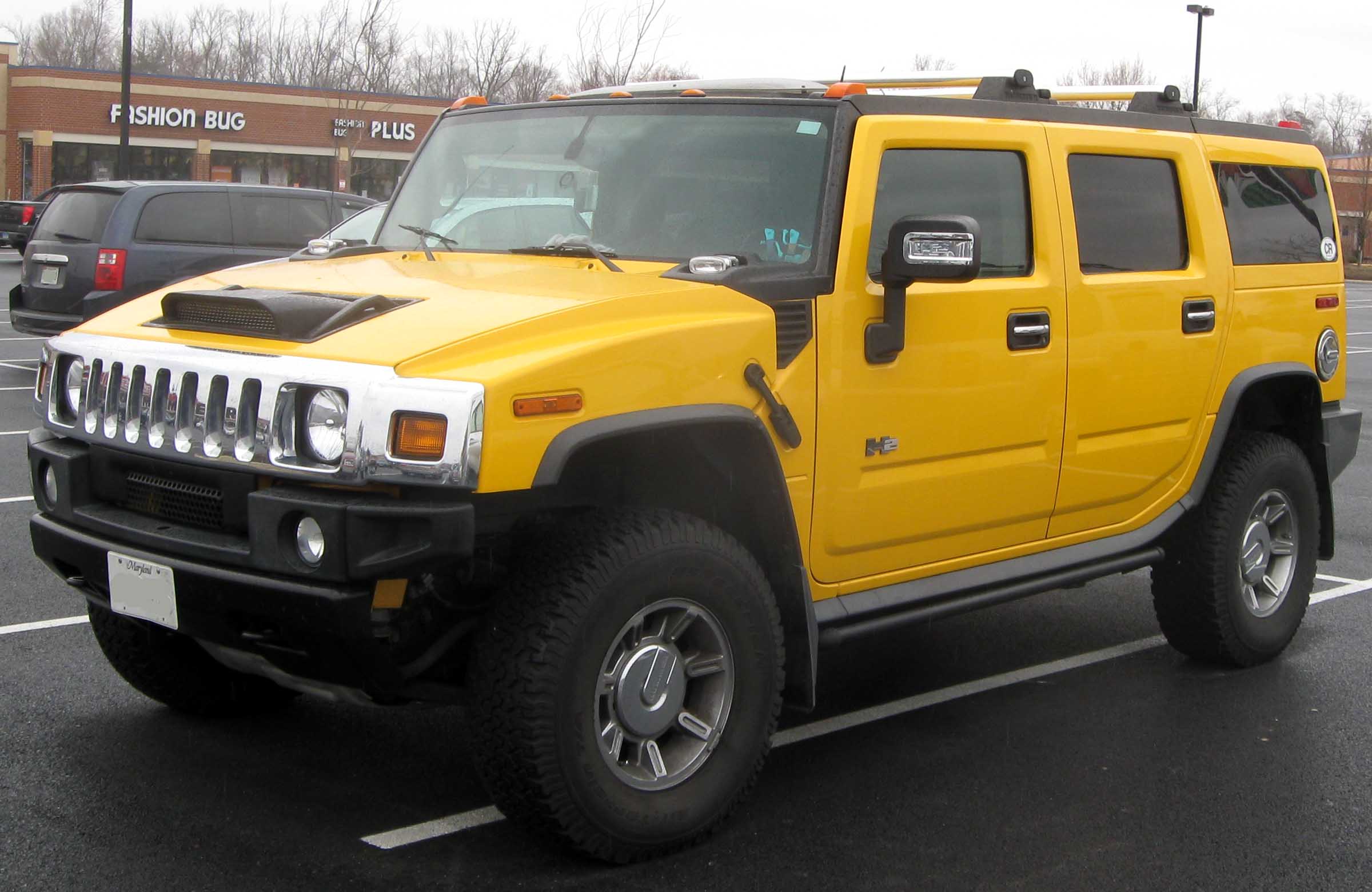 Hummer_H2_.jpg