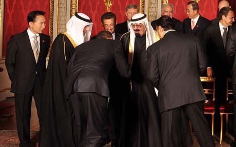 obama_bow_1381505c.jpg