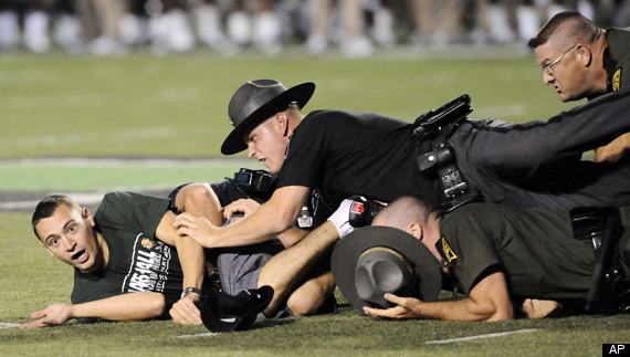 MARSHALL-FAN-ON-FIELD-VIDEO.jpg