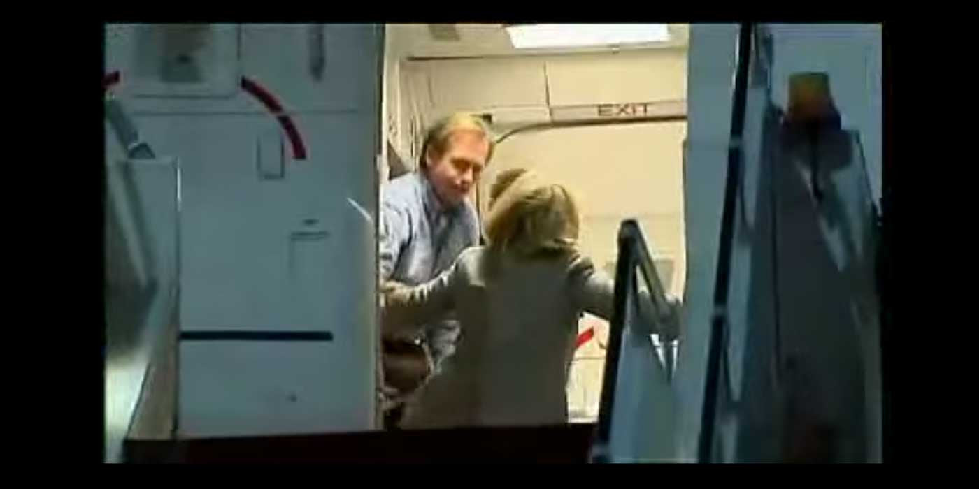 WATCH--Hillary-Clinton-Falls-Boarding-Plane-In-2011-_VIDEO.jpg